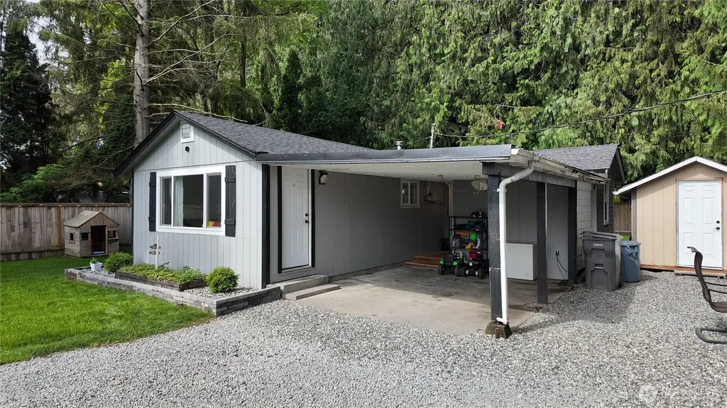 8892 Peavey Road Sedro Woolley WA 98284