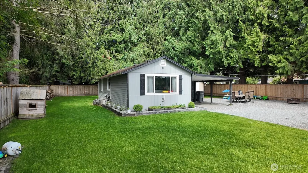 8892 Peavey Road Sedro Woolley WA 98284
