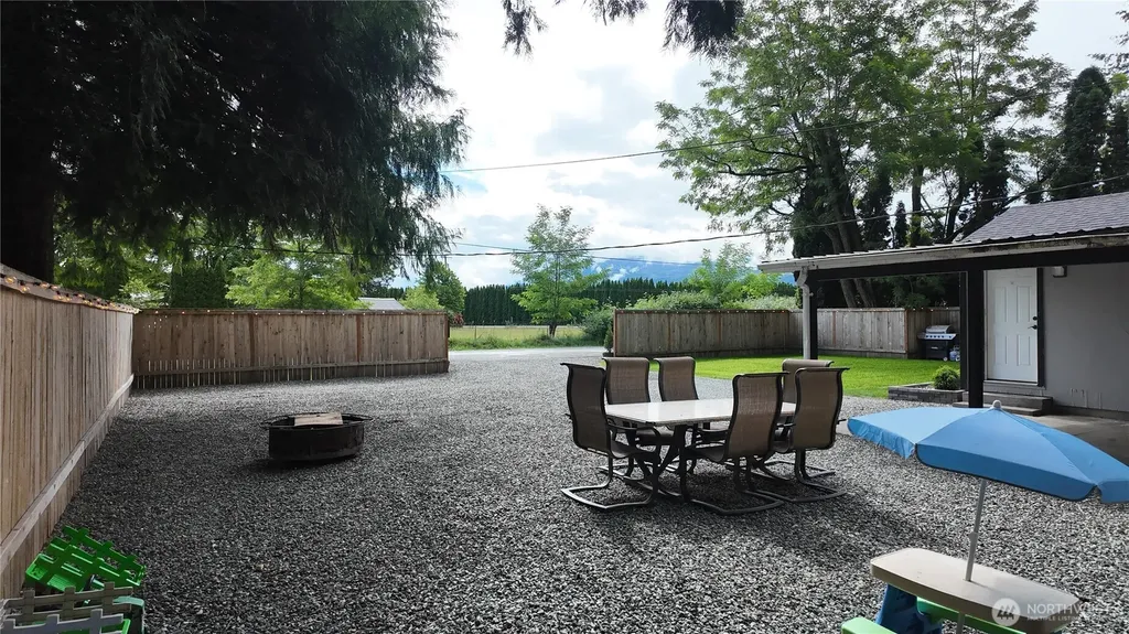 8892 Peavey Road Sedro Woolley WA 98284