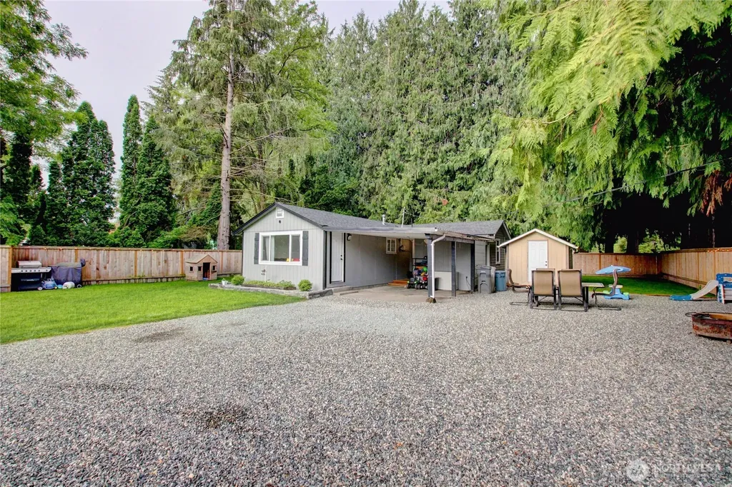 8892 Peavey Road Sedro Woolley WA 98284