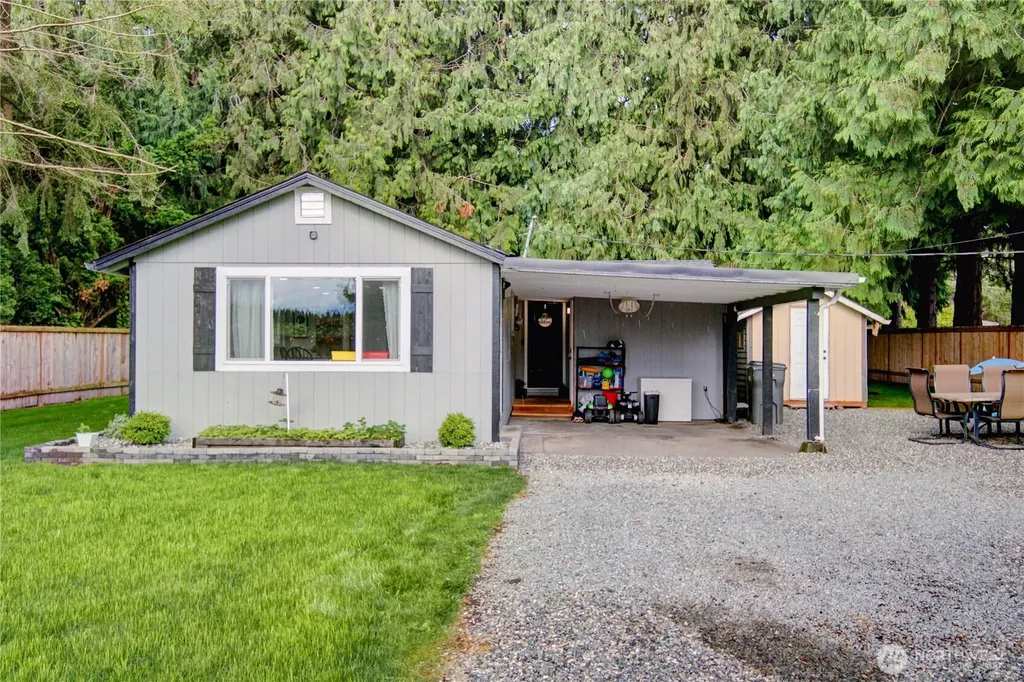8892 Peavey Road Sedro Woolley WA 98284