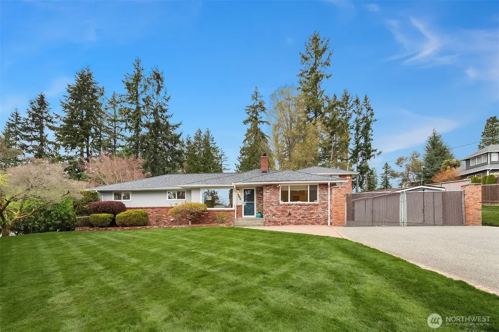 405 240th Street SW Bothell WA 98021