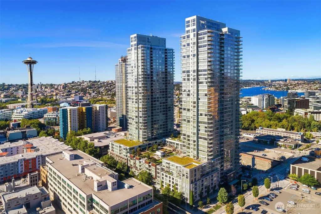 588 Bell Street Seattle WA 98121