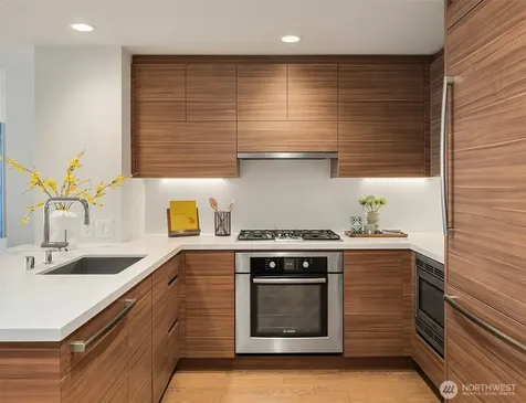 588 Bell Street Seattle WA 98121