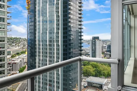 588 Bell Street Seattle WA 98121