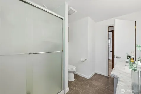 712 NE 198th Street Shoreline WA 98155