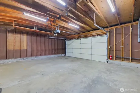 712 NE 198th Street Shoreline WA 98155