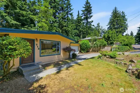 712 NE 198th Street Shoreline WA 98155
