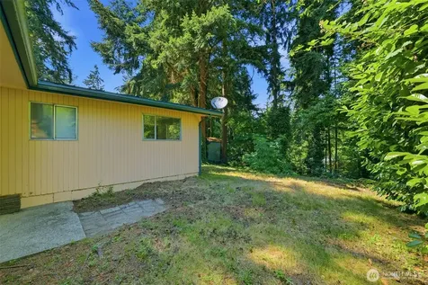 712 NE 198th Street Shoreline WA 98155