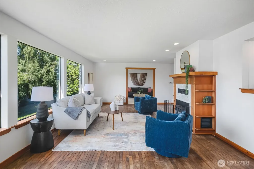 6067 S Campbell Lake Road Anacortes WA 98221