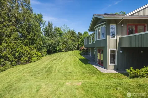 6067 S Campbell Lake Road Anacortes WA 98221
