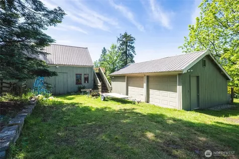 6067 S Campbell Lake Road Anacortes WA 98221