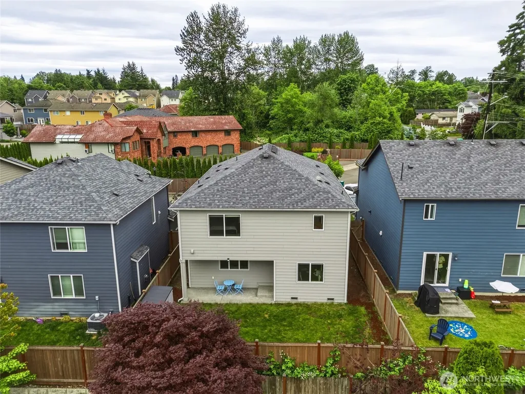 14926 18th Ave W Lynnwood WA 98087