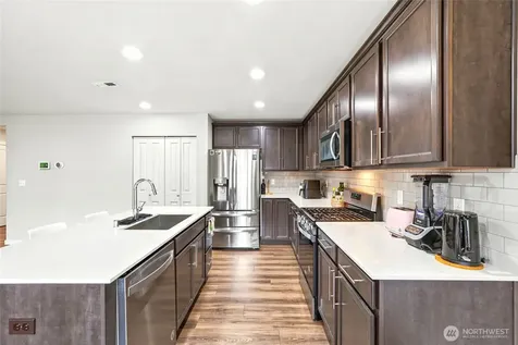 14926 18th Ave W Lynnwood WA 98087