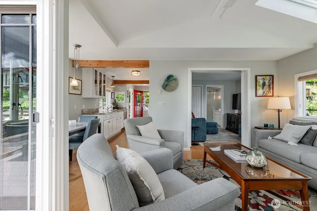 1210 E Shelby Street Seattle WA 98102