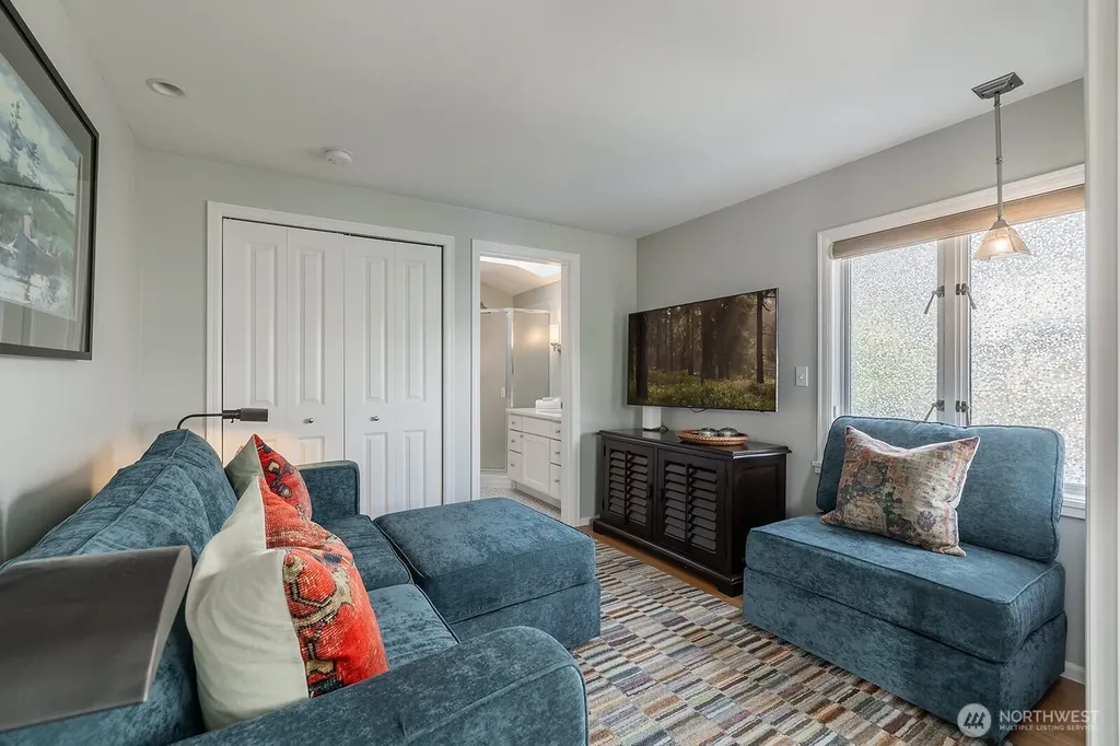 1210 E Shelby Street Seattle WA 98102