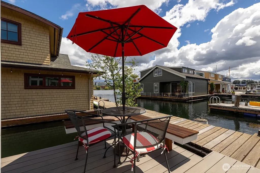 1210 E Shelby Street Seattle WA 98102