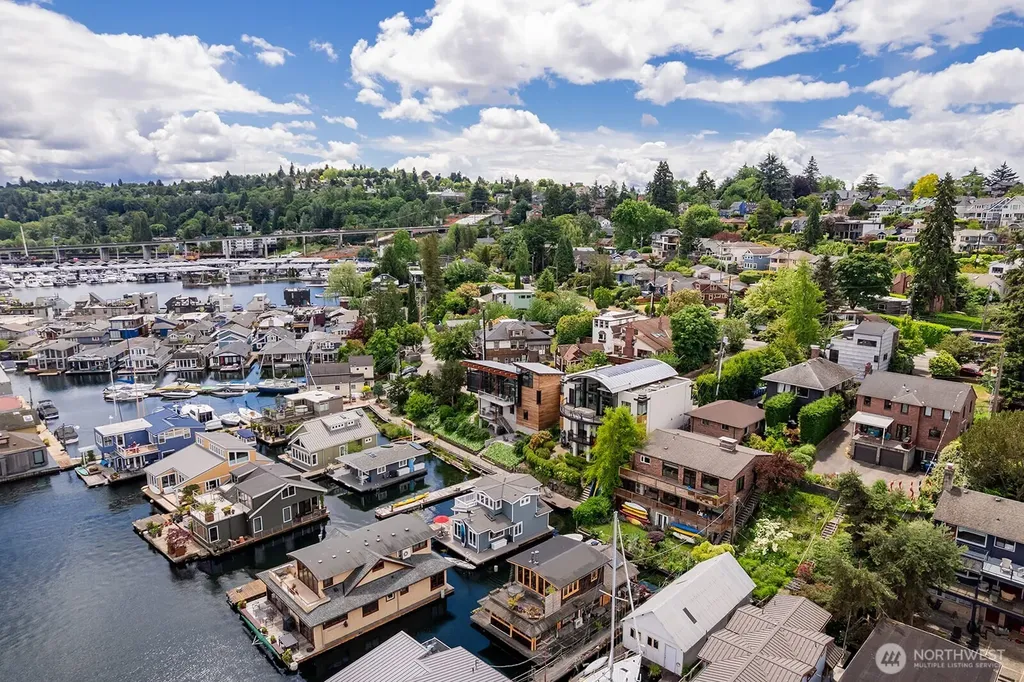 1210 E Shelby Street Seattle WA 98102