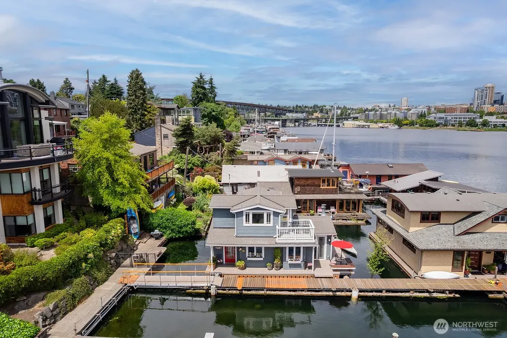 1210 E Shelby Street Seattle WA 98102