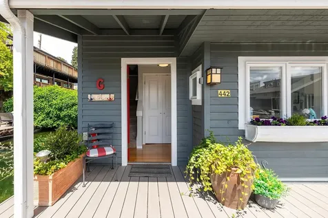 1210 E Shelby Street Seattle WA 98102