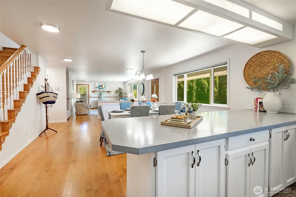 5276 Cherry Tree Lane Blaine WA 98230