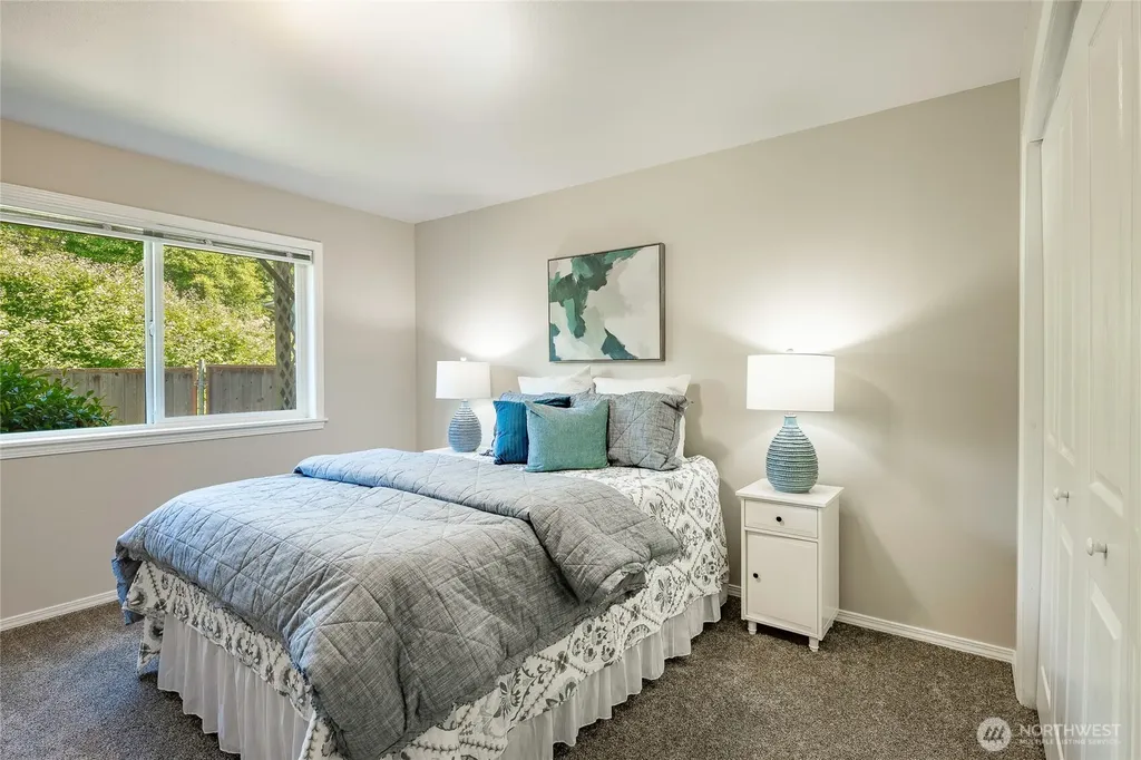 5276 Cherry Tree Lane Blaine WA 98230