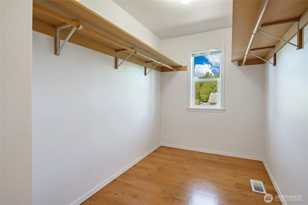5276 Cherry Tree Lane Blaine WA 98230