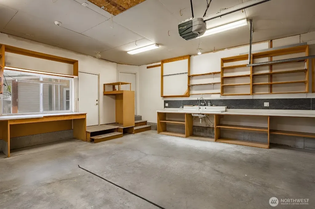 5276 Cherry Tree Lane Blaine WA 98230