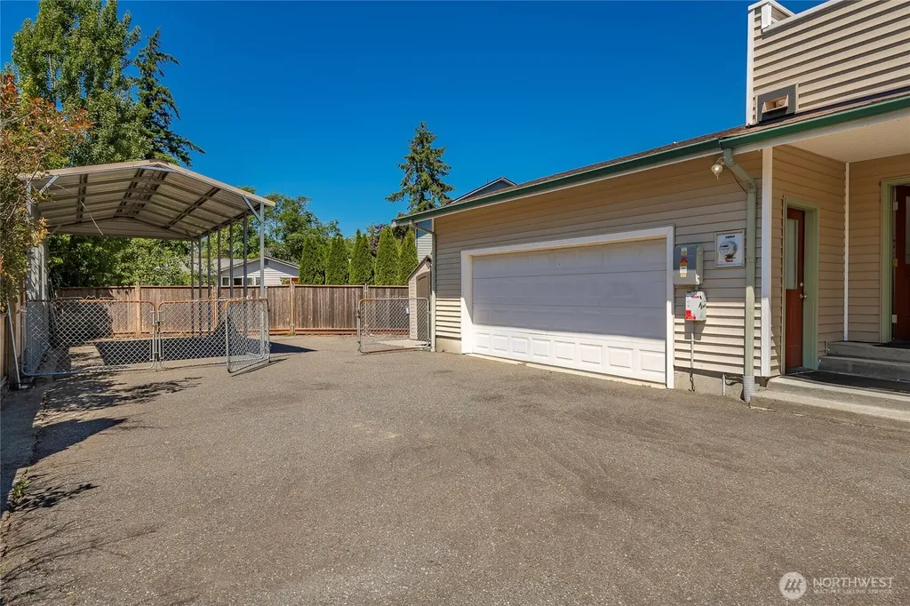 5276 Cherry Tree Lane Blaine WA 98230