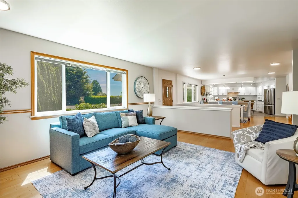 5276 Cherry Tree Lane Blaine WA 98230