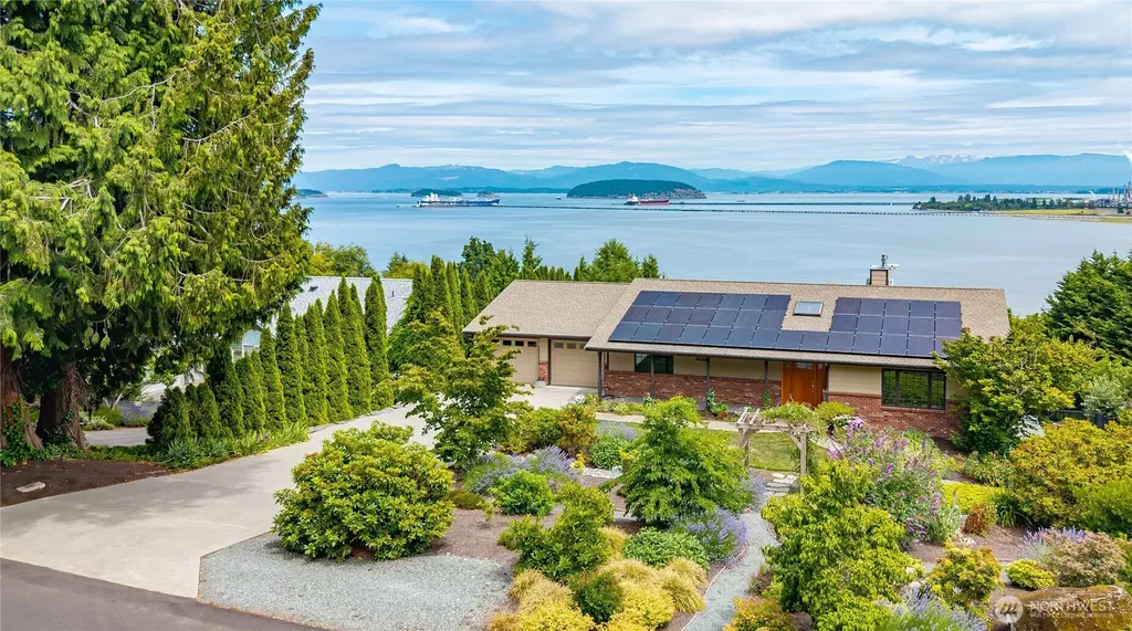 4115 Mitchell Drive Anacortes WA 98221