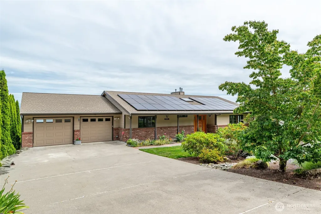 4115 Mitchell Drive Anacortes WA 98221