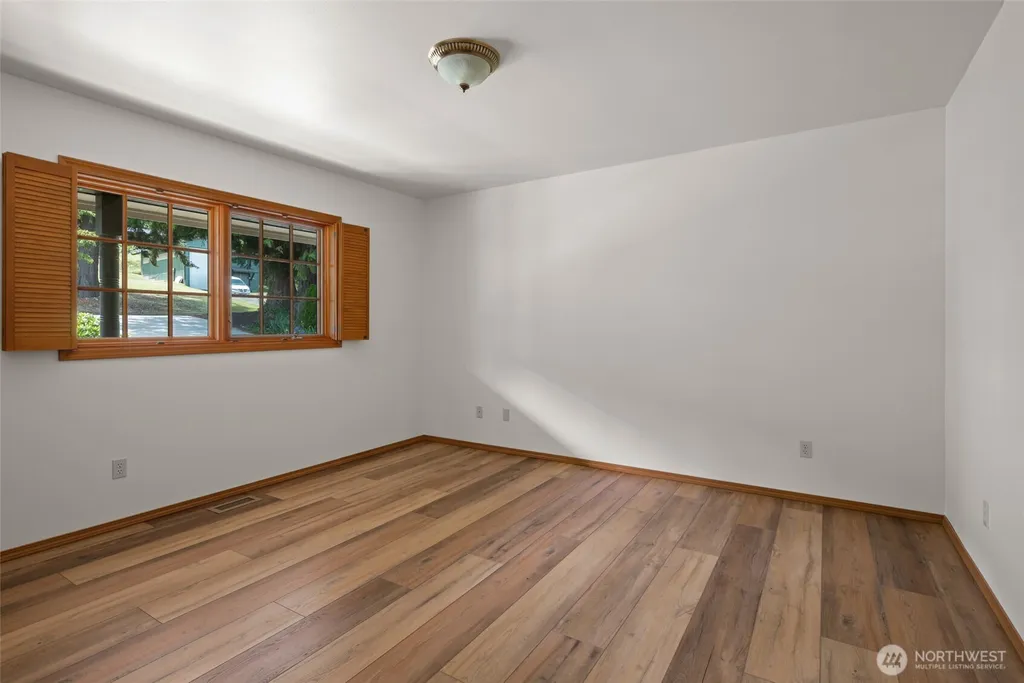 4115 Mitchell Drive Anacortes WA 98221