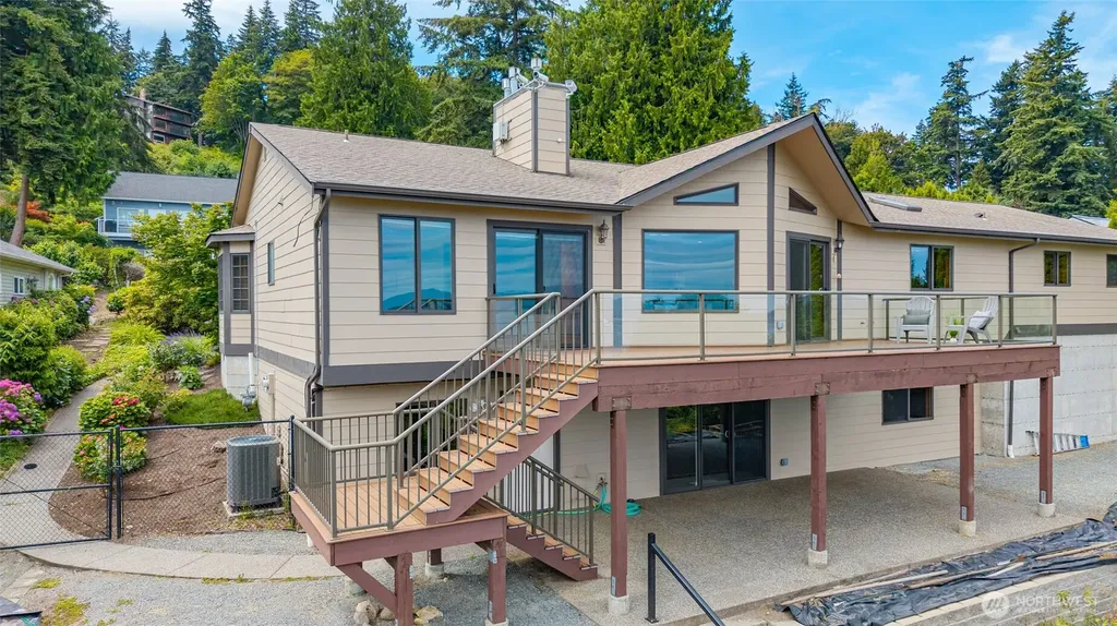 4115 Mitchell Drive Anacortes WA 98221