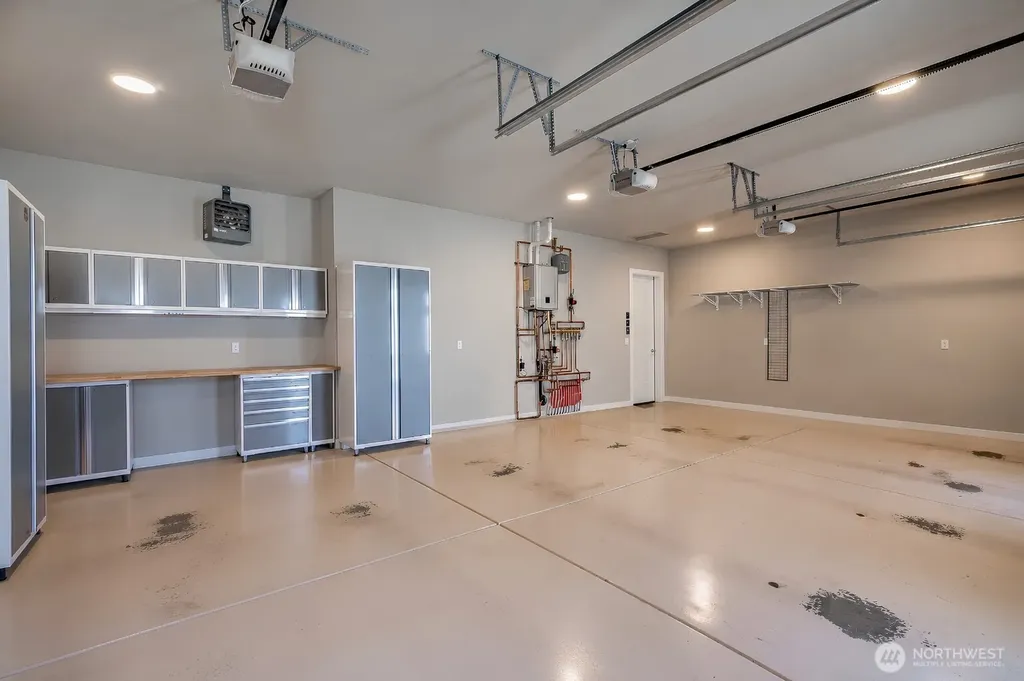5475 Wood Duck Loop Blaine WA 98230