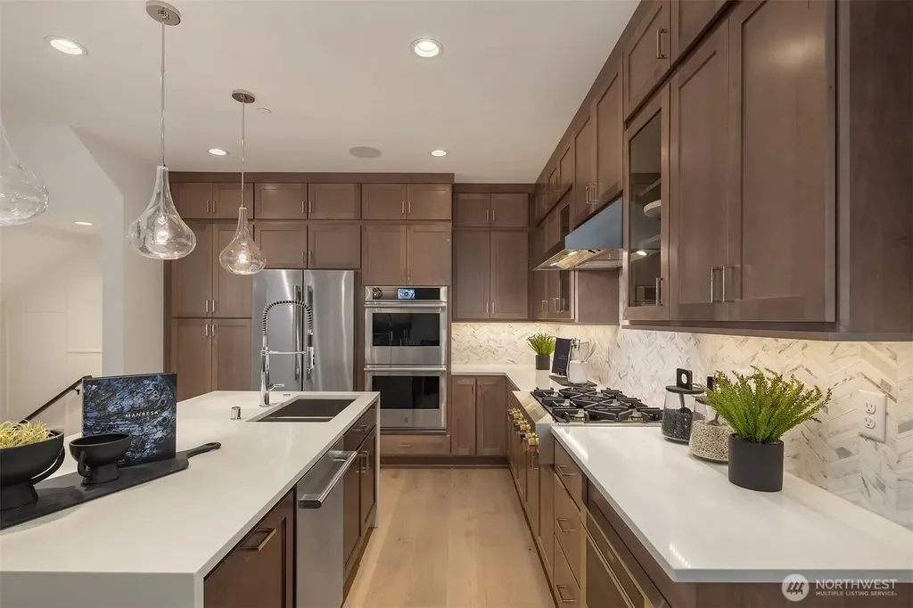 10812 120th Lane NE Kirkland WA 98033