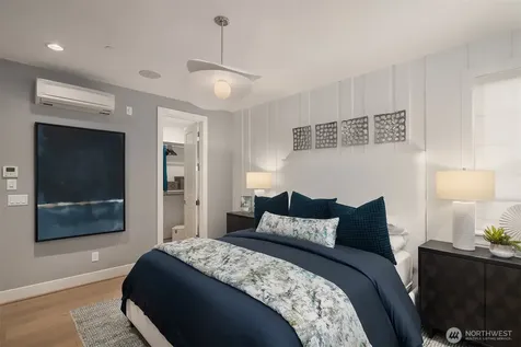 10812 120th Lane NE Kirkland WA 98033