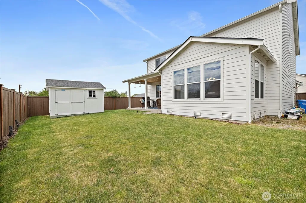 956 E Rawson Avenue Buckley WA 98321