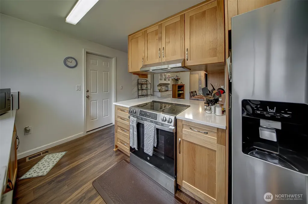 902 195th Street Ct E Spanaway WA 98387