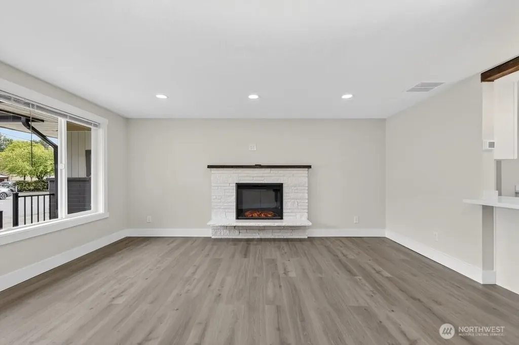 11622 4th Avenue W Everett WA 98204