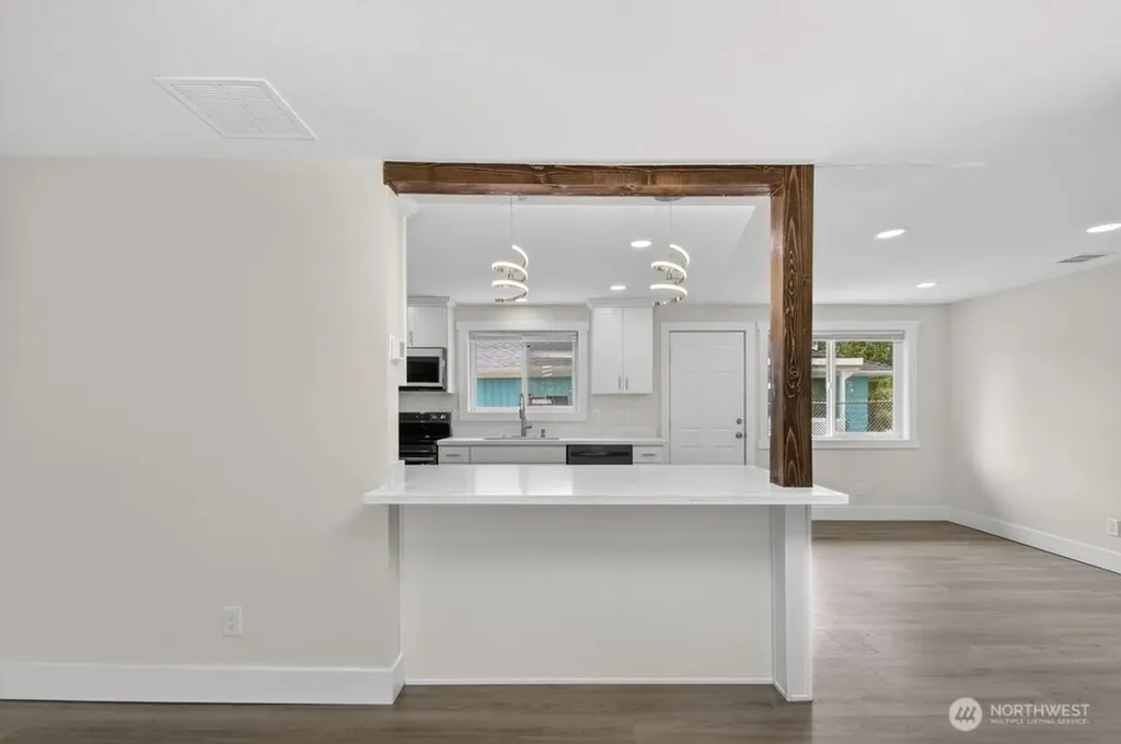 11622 4th Avenue W Everett WA 98204