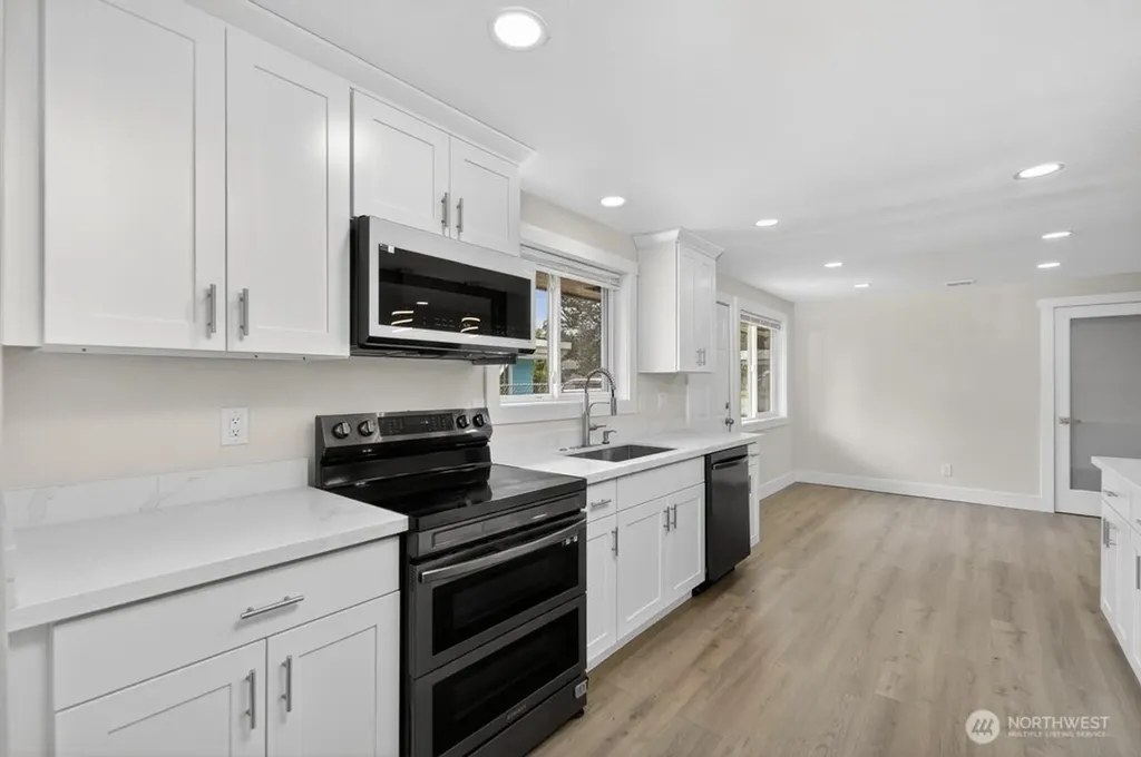 11622 4th Avenue W Everett WA 98204