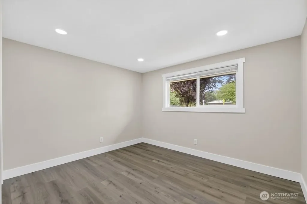 11622 4th Avenue W Everett WA 98204