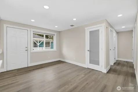 11622 4th Avenue W Everett WA 98204