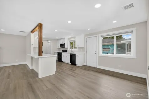 11622 4th Avenue W Everett WA 98204