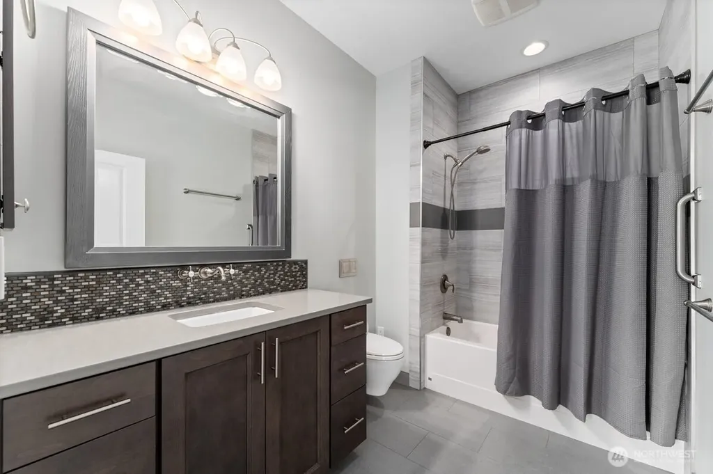 1020 Crest Loop Entiat WA 98822