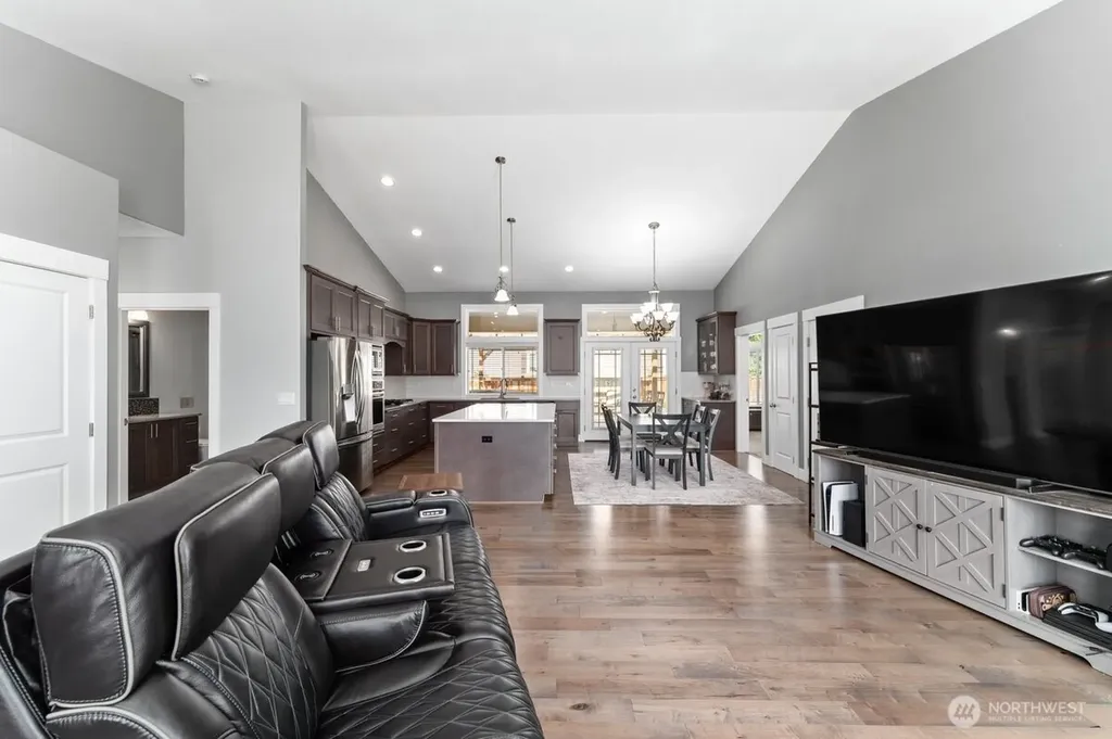 1020 Crest Loop Entiat WA 98822