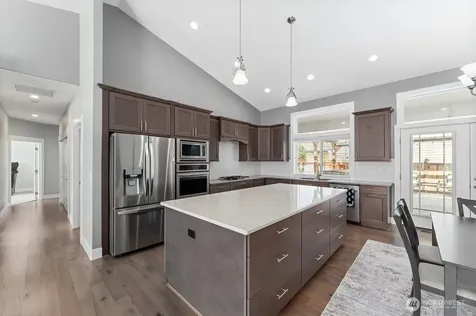 1020 Crest Loop Entiat WA 98822