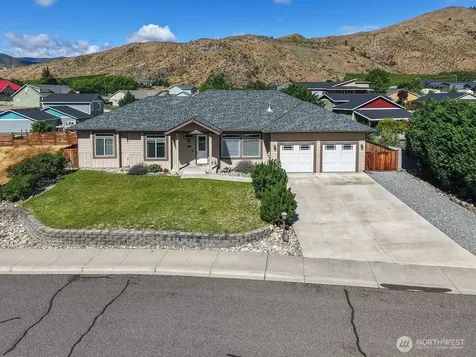 1020 Crest Loop Entiat WA 98822