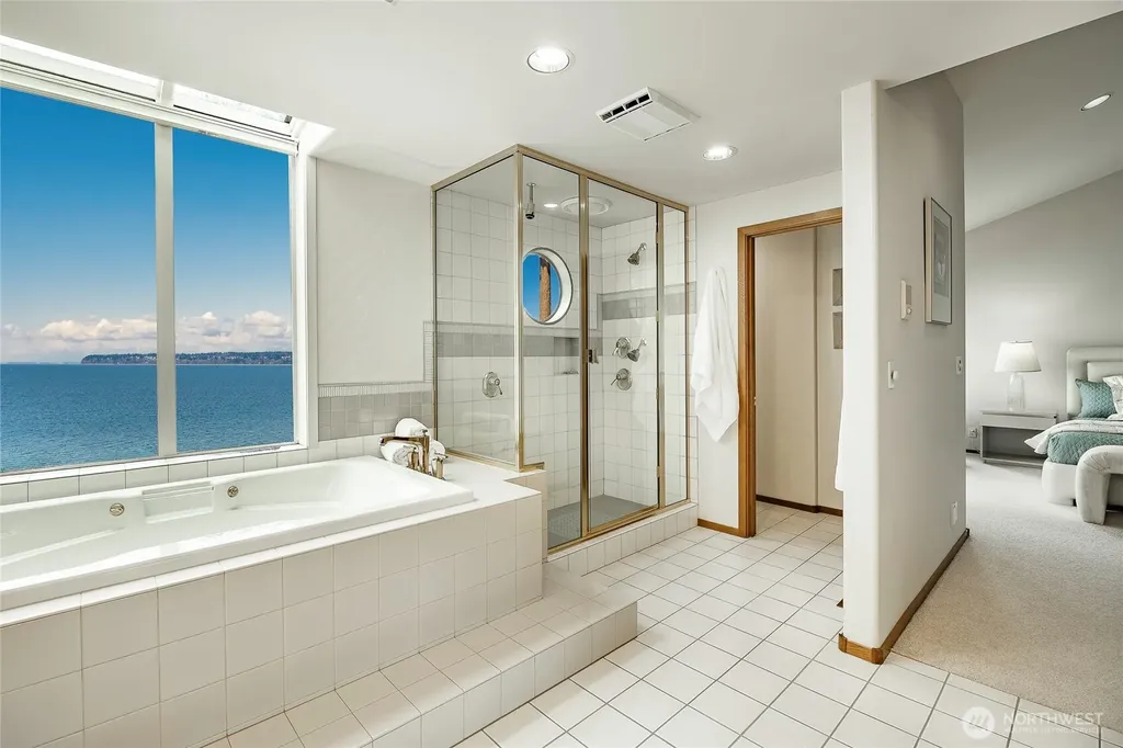 9157 Great Blue Heron Lane Blaine WA 98230
